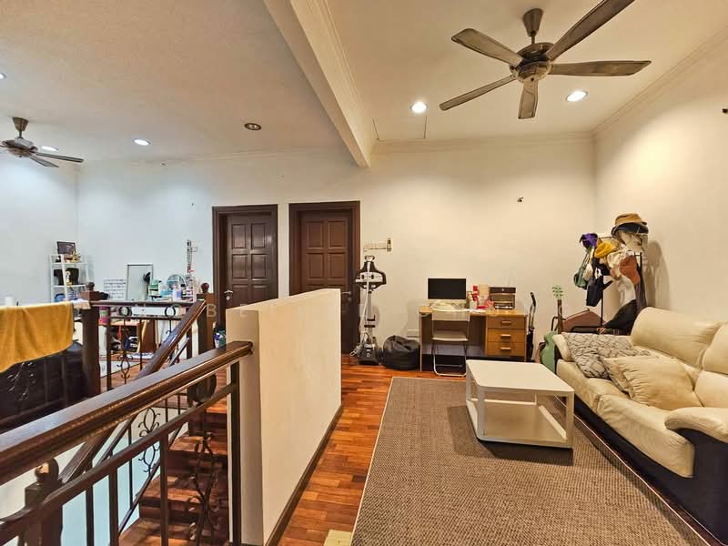 2-storey Terraced House for Sale in Putra Heights (Subang Jaya) - Nobeille Chung - Living Room - PropertyGuru.com.my