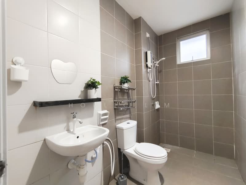 Service Residence for Rent at BSP 21 - Horlic Lim - Bathroom - PropertyGuru.com.my
