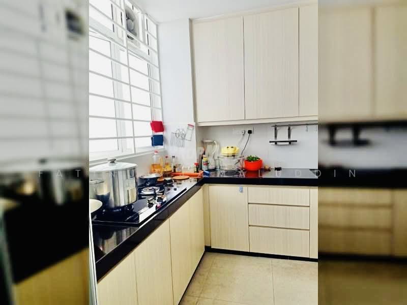 Kondominium untuk Dijual di D'Pines@Ampang - Fatinul Jamaluddin - Kitchen - PropertyGuru.com.my