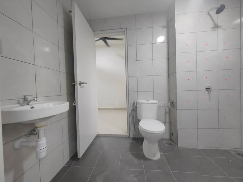 2-storey Terraced House for Sale in Taman Kundang Jaya (Rawang) - Alice Low - Bathroom - PropertyGuru.com.my