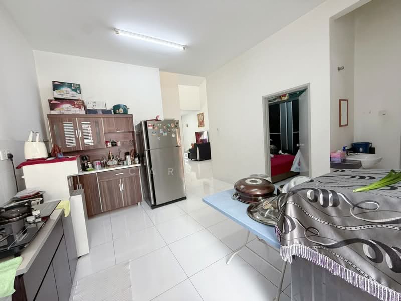 Rumah Teres 1-Tingkat untuk Dijual di Taman Pelangi Indah (Ulu Tiram) - Carson . - Kitchen - PropertyGuru.com.my