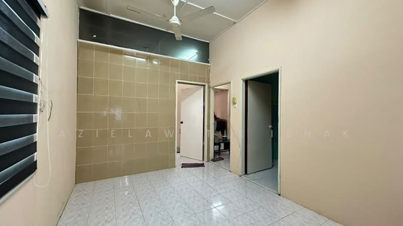 1-storey Terraced House for Sale in Sungai Karang (Pahang) - Fazielawatie Ishak - PropertyGuru.com.my