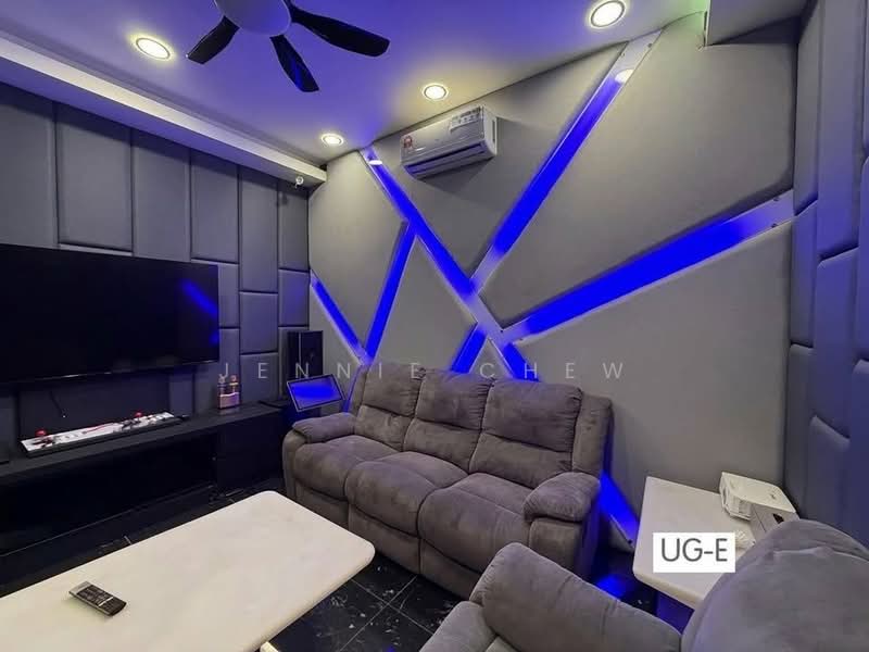 Bungalow House untuk Dijual di Setia Eco Park (Setia Alam) - Jennie Chew - Living Room - PropertyGuru.com.my