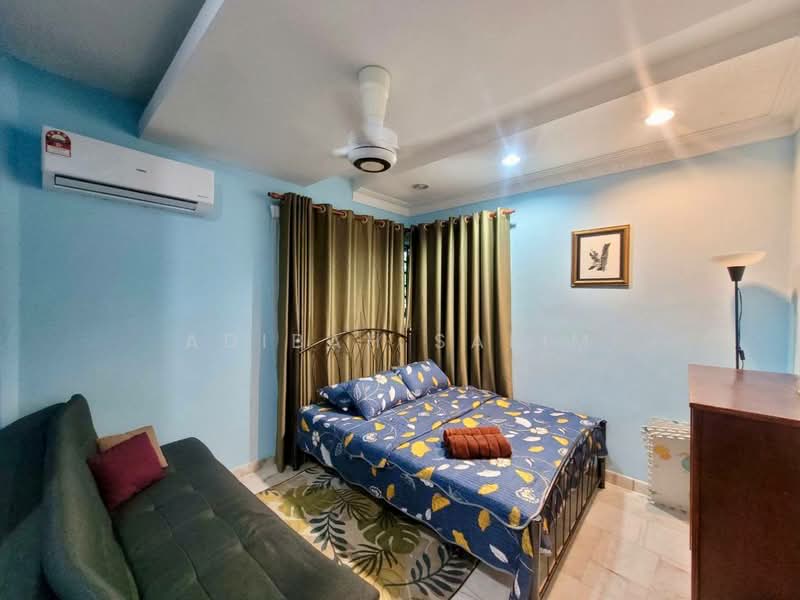 Bungalow House for Sale in Port Dickson (Negeri Sembilan) - Adibah Salim - Bedroom - PropertyGuru.com.my