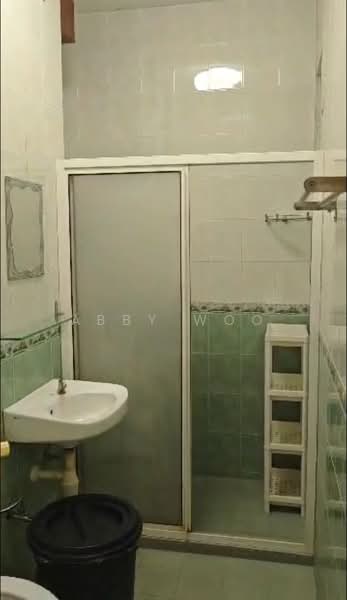 Apartment for Rent at Mawar Apartment - Abby Woo - Bathroom - PropertyGuru.com.my