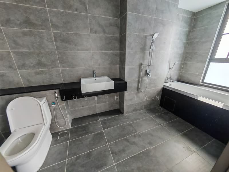 Semi-Detached House for Sale in Sungai Ara (Penang) - Joseph Tan - Bathroom - PropertyGuru.com.my