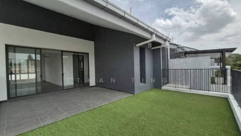 Rumah Berkembar untuk Dijual di Bukit Jelutong (Shah Alam) - Ethan Ting - Exterior - PropertyGuru.com.my