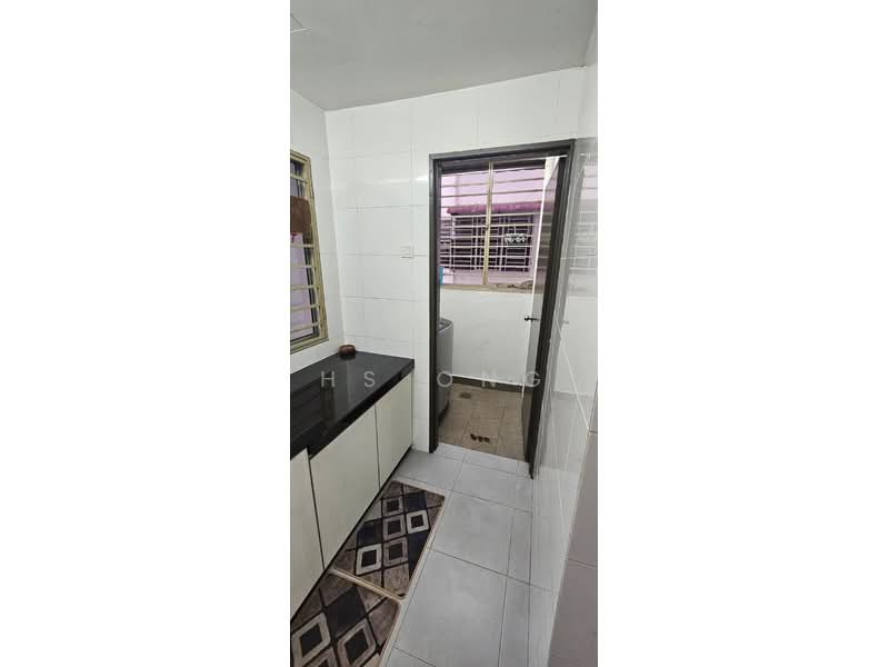 Apartment for Rent at Orchis Apartment - HS Ong - Kitchen - PropertyGuru.com.my