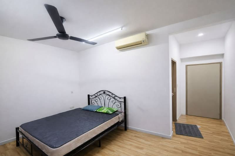 Service Residence for Sale at Suria Residence - Izzaza Izzati - Bedroom - PropertyGuru.com.my