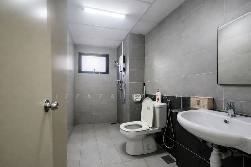 Service Residence for Sale at Suria Residence - Izzaza Izzati - Bathroom - PropertyGuru.com.my