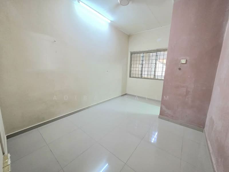 Rumah Teres 2-Tingkat untuk Dijual di Seksyen 13 (Shah Alam) - Adibah Salim - Interior - PropertyGuru.com.my