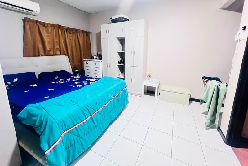 3-storey Terraced House for Rent in Subang Bestari (Shah Alam) - Ken Lai - Bedroom - PropertyGuru.com.my