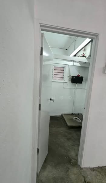 2-storey Terraced House for Sale in Taman Nora (Ulu Tiram) - SY Ngo - Bathroom - PropertyGuru.com.my