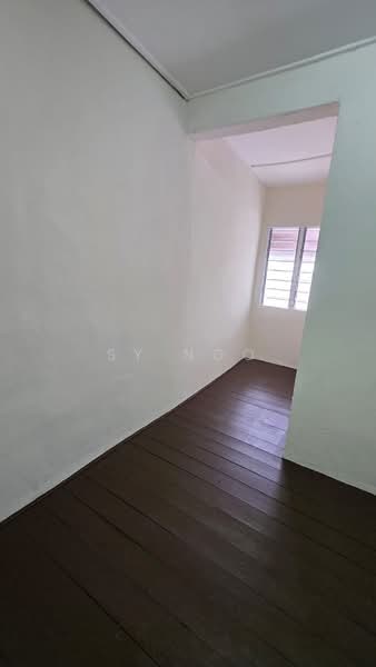 2-storey Terraced House for Sale in Taman Nora (Ulu Tiram) - SY Ngo - Interior - PropertyGuru.com.my