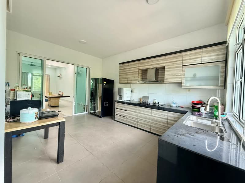 3-storey Terraced House for Sale in Horizon Hills (Iskandar Puteri (Nusajaya)) - Paggie Tee - Kitchen - PropertyGuru.com.my