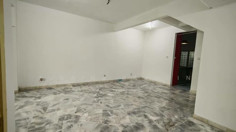 2-storey Terraced House for Sale in Shah Alam (Selangor) - Zuraina Rajudin - Interior - PropertyGuru.com.my