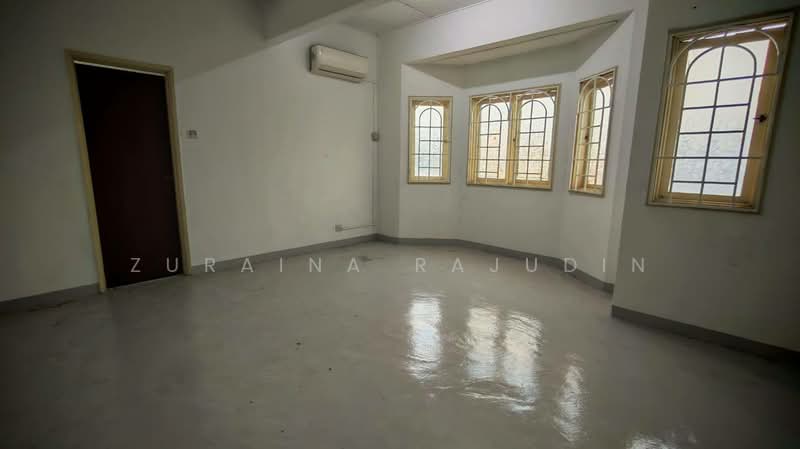 2-storey Terraced House for Sale in Shah Alam (Selangor) - Zuraina Rajudin - Interior - PropertyGuru.com.my