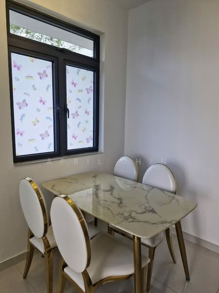 Condominium for Rent at Ataraxia Park @ Forest City - April Chin - Dining Room - PropertyGuru.com.my