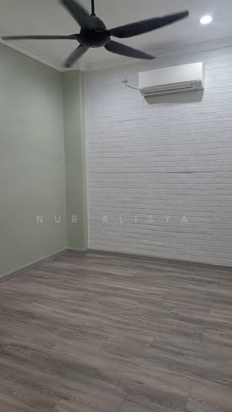 Rumah Teres untuk Dijual di Bayan Baru (Penang) - Nur Alisya - Interior - PropertyGuru.com.my