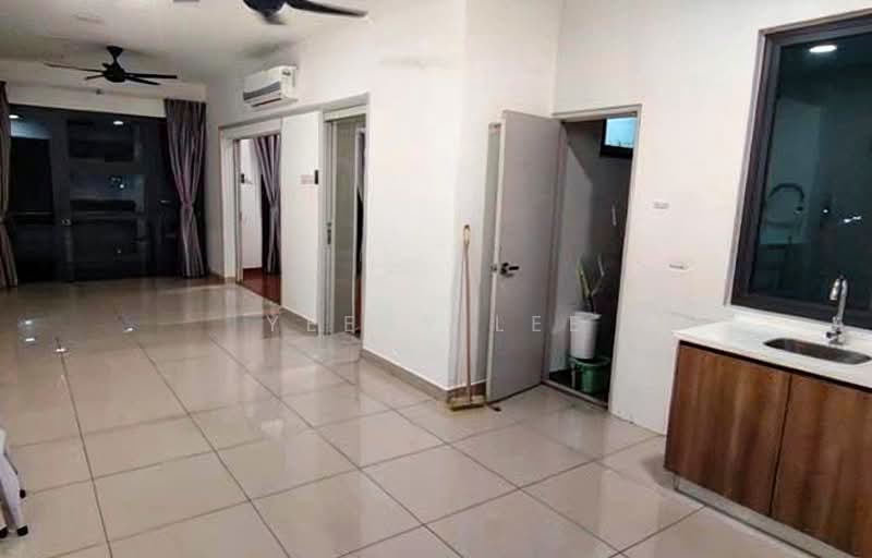 Service Residence for Rent at Pacific Star - Yeevy Lee - Living Room - PropertyGuru.com.my