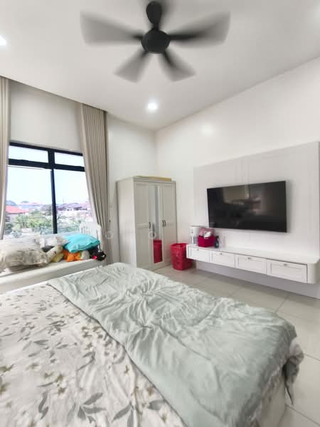 Bungalow House for Sale in Kampung Baru Seelong (Senai) - Coco Lee - Bedroom - PropertyGuru.com.my