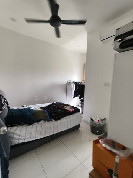 Bungalow House for Sale in Kampung Baru Seelong (Senai) - Coco Lee - Bedroom - PropertyGuru.com.my
