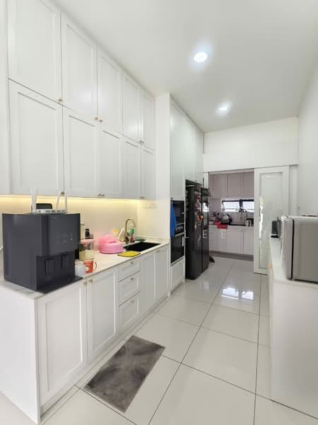 Bungalow House for Sale in Kampung Baru Seelong (Senai) - Coco Lee - Kitchen - PropertyGuru.com.my