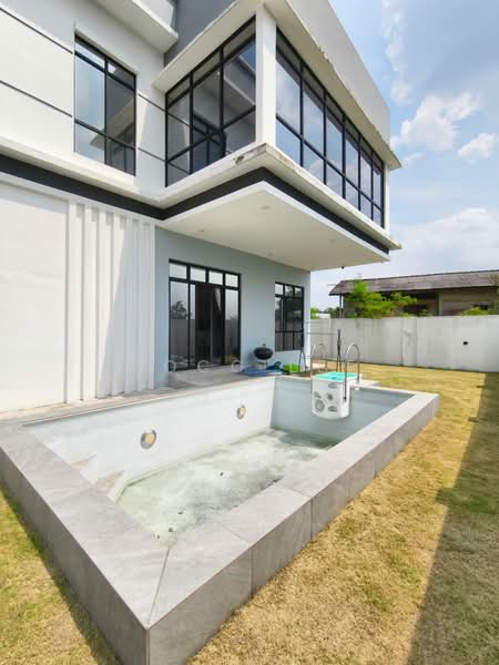 Bungalow House for Sale in Kampung Baru Seelong (Senai) - Coco Lee - Exterior - PropertyGuru.com.my