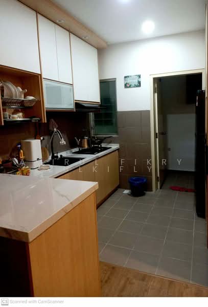 Kondominium untuk Disewa di Lakefront Homes - Amirul Fikry Zulkifly - Kitchen - PropertyGuru.com.my