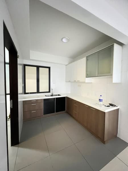 Apartment for Rent at Ponderosa Lakeside Apartment - Alanis Lee - PropertyGuru.com.my