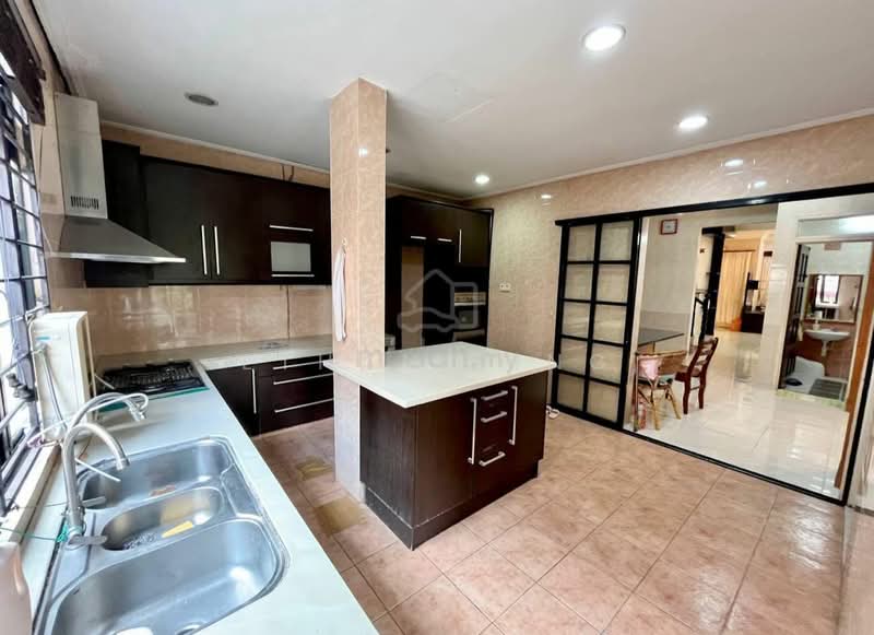 Rumah Teres 2.5-Tingkat untuk Dijual di Endlot @ Jalan Birai, Bukit Jelutong (Shah Alam) - Ethan Ting - Kitchen - PropertyGuru.com.my