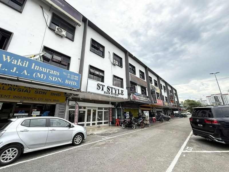 Retail Space for Sale in Larkin (Johor Bahru) - Kelly Wai - Exterior - PropertyGuru.com.my