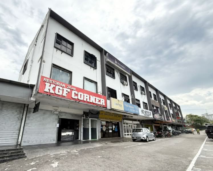 Retail Space for Sale in Larkin (Johor Bahru) - Kelly Wai - Exterior - PropertyGuru.com.my