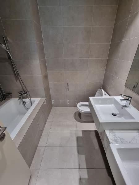 Service Residence for Sale at Ooak Suites @ Kiara 163 - Gabriel Yap - Bathroom - PropertyGuru.com.my