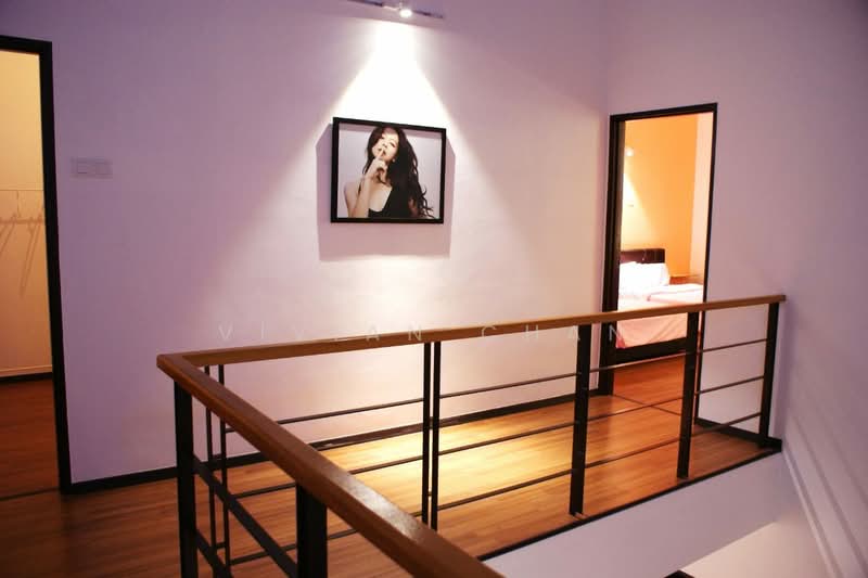 3-storey Terraced House for Rent in Tanjung Bungah (Penang) - Vivian Chan - Corridor - PropertyGuru.com.my