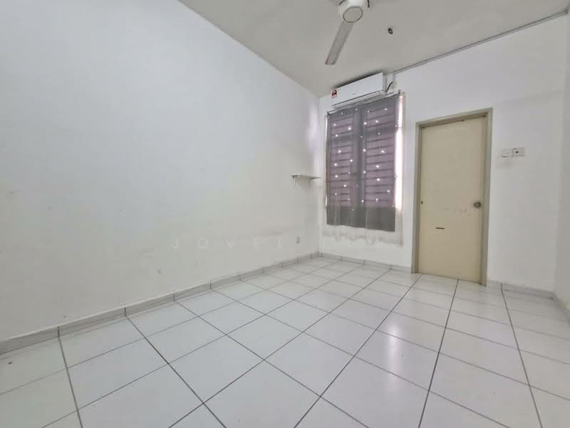 Terraced House for Sale in Taman Desa Tebrau (Tebrau) - Jovel Lim - Interior - PropertyGuru.com.my