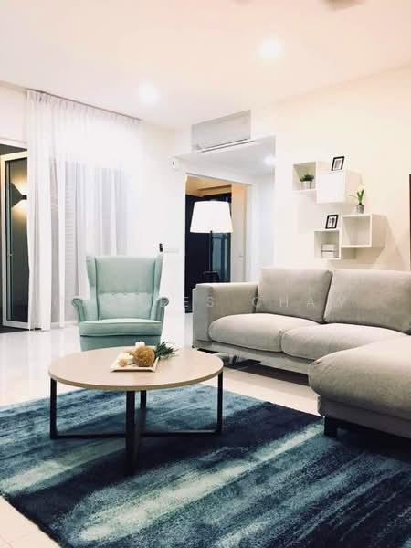2.5-storey Terraced House for Rent in Tanjung Tokong (Penang) - Charles Chaw - Living Room - PropertyGuru.com.my