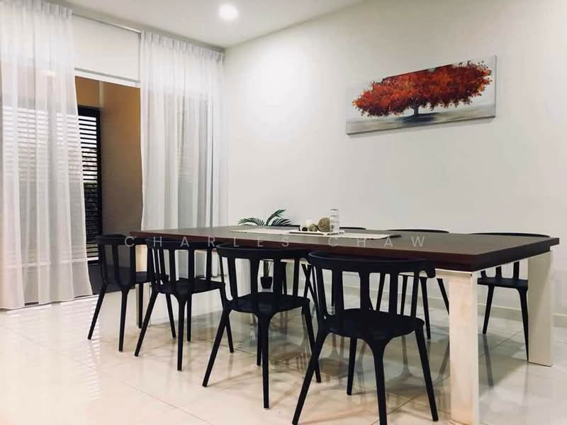 2.5-storey Terraced House for Rent in Tanjung Tokong (Penang) - Charles Chaw - Dining Room - PropertyGuru.com.my