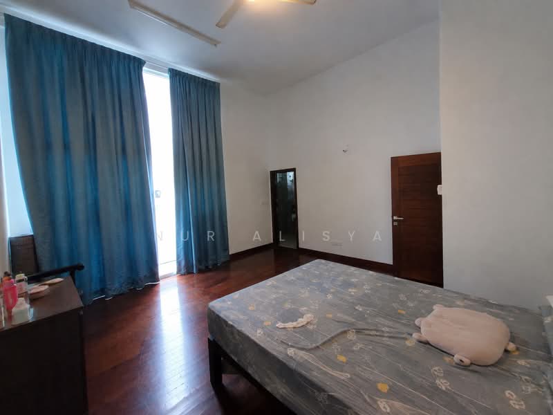 3-storey Terraced House for Sale in Minden Heights (Gelugor) - Nur Alisya - PropertyGuru.com.my