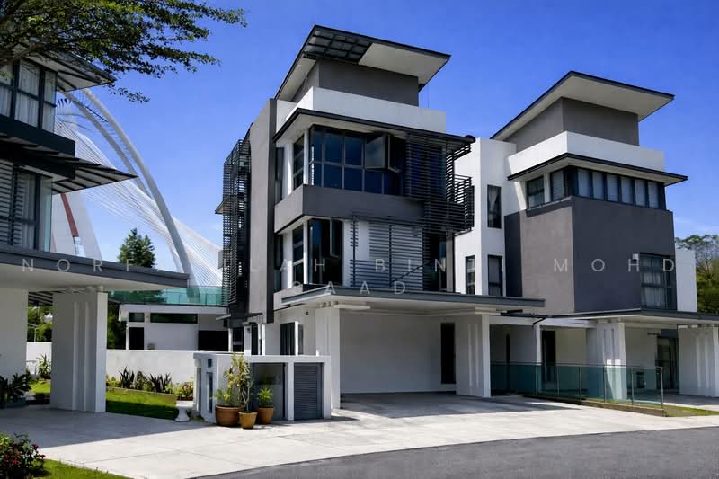 Bungalow House for Sale in Presint 8 (Putrajaya) - Norfazilah Binti Mohd Saad - Exterior - PropertyGuru.com.my