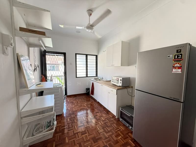Rumah Teres 1-Tingkat untuk Disewa di Taman Perkota (Bukit Baru) - CHIN FN - Kitchen - PropertyGuru.com.my