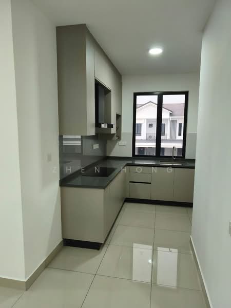 Townhouse for Rent in Bandar Cassia (Batu Kawan) - Zhen Hong - Kitchen - PropertyGuru.com.my