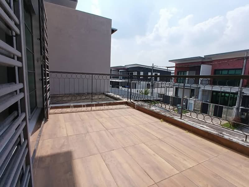2-storey Terraced House for Sale in Kulai (Johor) - Adib Reeza - Balcony - PropertyGuru.com.my