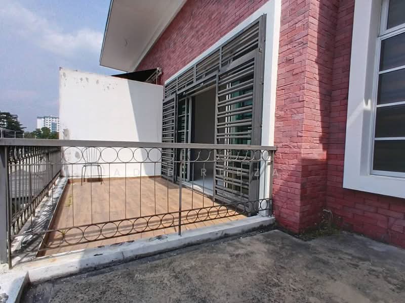 2-storey Terraced House for Sale in Kulai (Johor) - Adib Reeza - Balcony - PropertyGuru.com.my