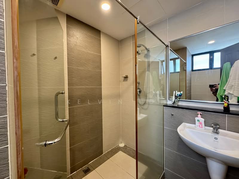 Kondominium untuk Disewa di Grand Ocean - Kelvin Toh - Bathroom - PropertyGuru.com.my
