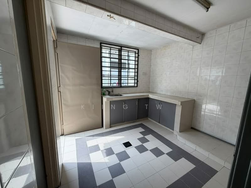 Rumah Teres 2-Tingkat untuk Disewa di Bandar Sri Damansara (Selangor) - Kiing TW - Kitchen - PropertyGuru.com.my