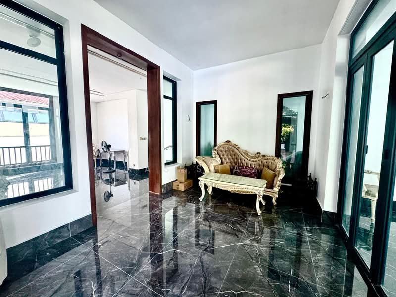 Bungalow House untuk Dijual di Bukit Jelutong (Shah Alam) - Ras Shaz - Living Room - PropertyGuru.com.my
