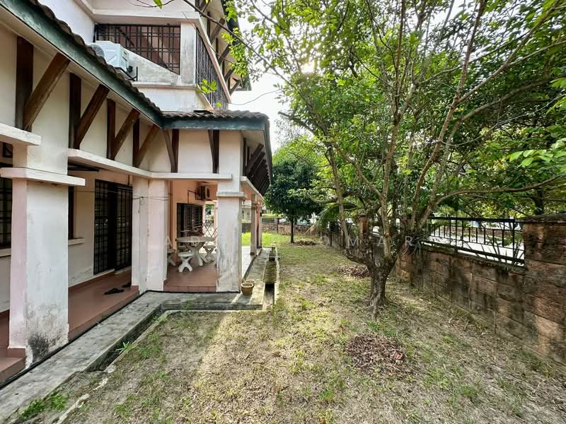 Rumah Teres 2-Tingkat untuk Dijual di Bukit Jelutong (Shah Alam) - Nadrah Omar - Exterior - PropertyGuru.com.my