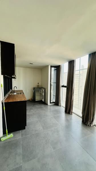 Kediaman Servis untuk Disewa di SOHO @ Empire City - Iylia . - Kitchen - PropertyGuru.com.my