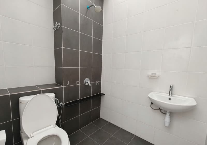 2-storey Terraced House for Rent in Setia Utama (Setia Alam) - John Tee - Bathroom - PropertyGuru.com.my